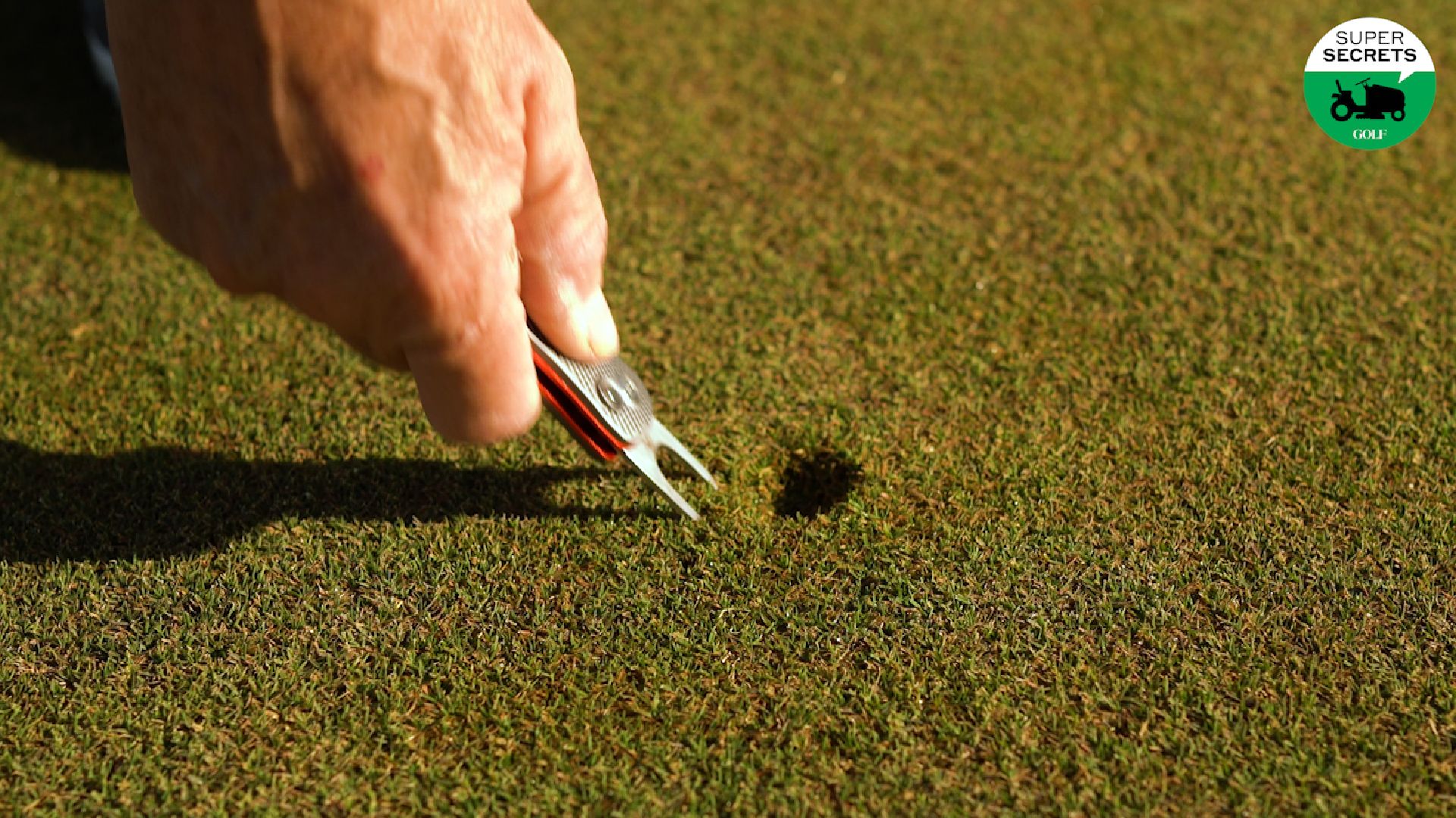 How to Repair a Ball Mark on the Green | Super Secrets
