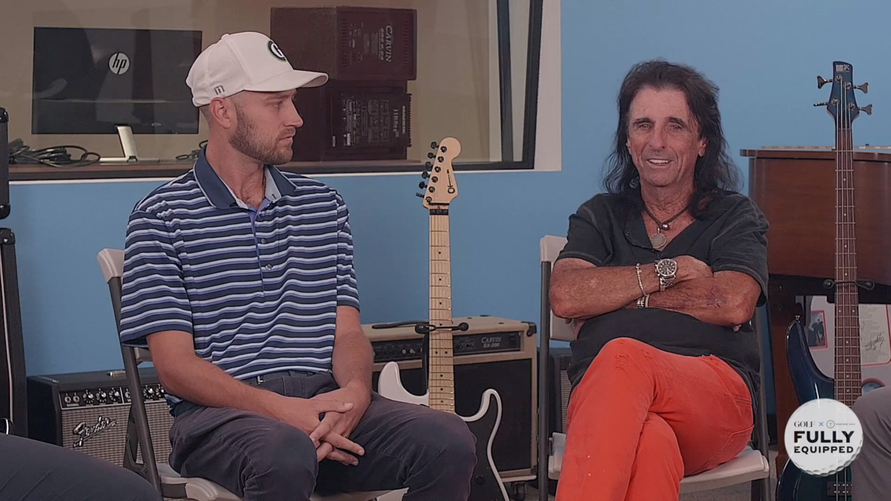 Fully Equipped: Alice Cooper tells a hilarious John Daly story involving Justin Timberlake